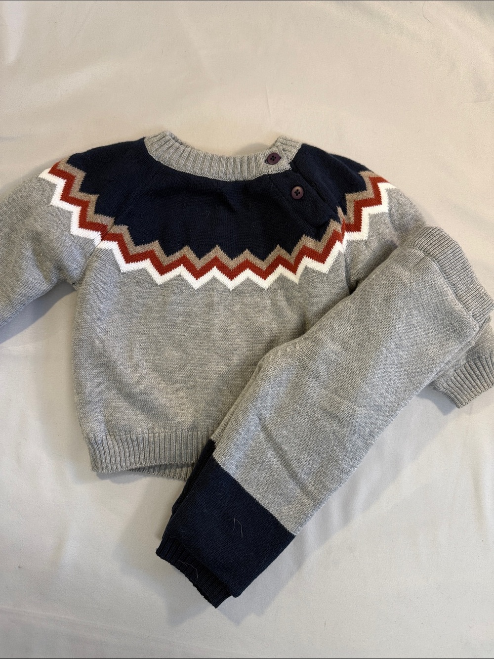 NWOT Kids Crewneck Matching Set in Heather Gray with Navy and Rust Accents
